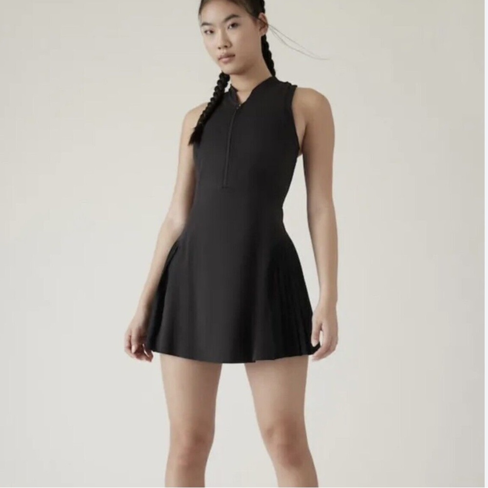 Athleta Advantage Dress Small